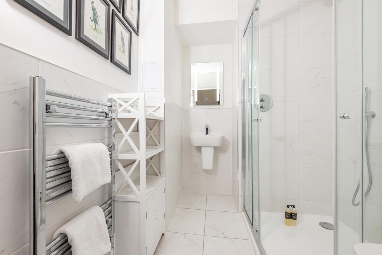 South Street Luxury Apartment * Central * Sleeps 4 St Andrews Bagian luar foto